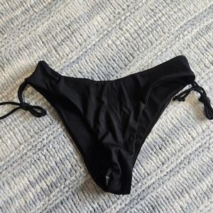 SHEIN Black Ribbed Bikini Bottom